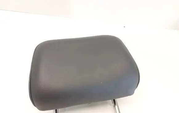 Volkswagen ID.5 Rear seat headrest 