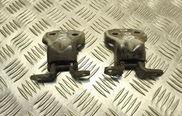 Subaru Forester SH Rear door hinge set 