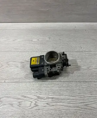 BMW 5 E39 Throttle valve 1439383 PA66GF30