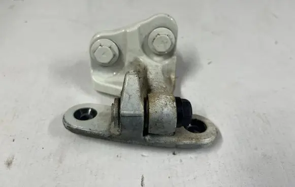 Mercedes-Benz B W246 W242 Rear door upper hinge