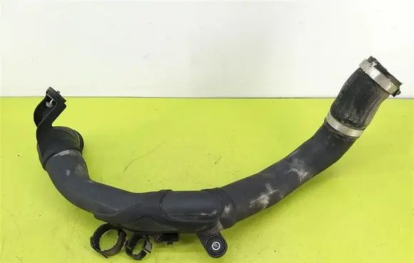 Intercooler hose/pipe