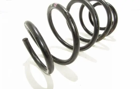 Nissan Qashqai+2 Front coil spring Nėra