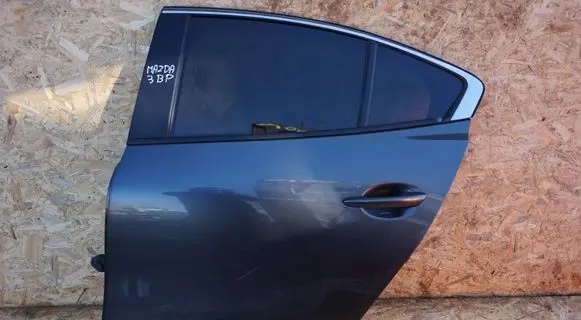 Mazda 3 Rear door DRZWI8115