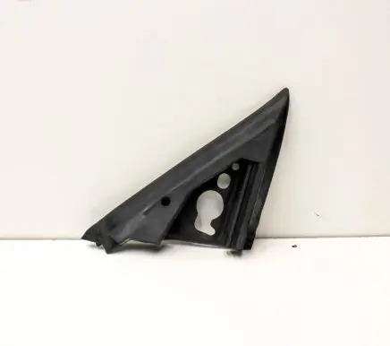 Jaguar XK8 - XKR Front door rubber seal X100P5