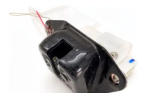 Honda CR-V Tailgate exterior lock