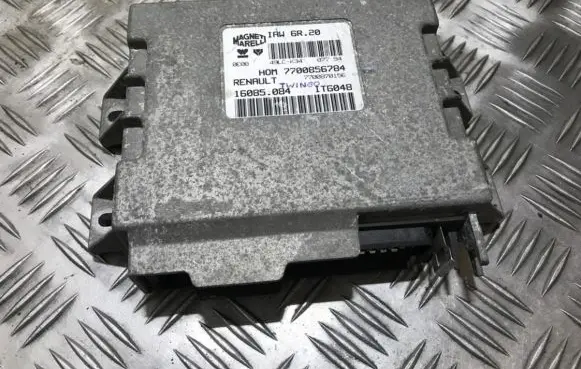 Renault Twingo I Engine control unit/module hom7700856784 77008770156