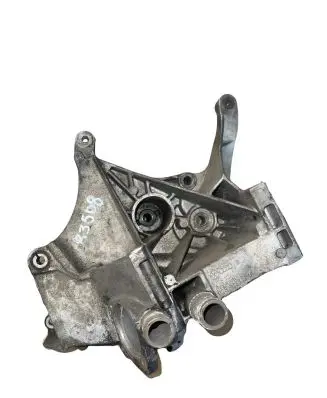 Volkswagen PASSAT B5 Generator/alternator bracket 028903143AF