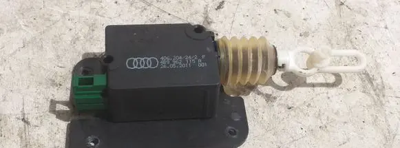 Audi A3 S3 8L Central locking motor 4B9962115A