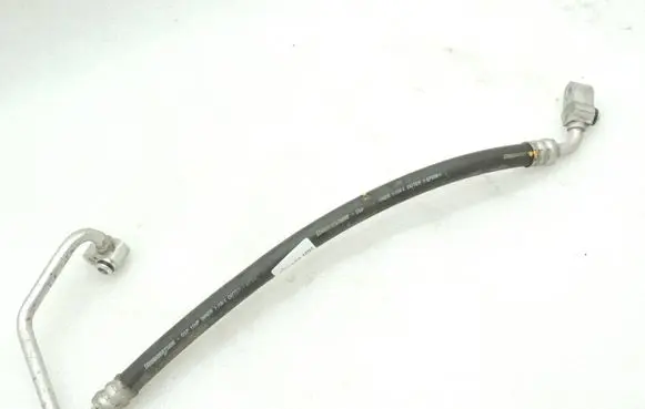 Mitsubishi Pajero Other air conditioning (A/C) parts MR568571