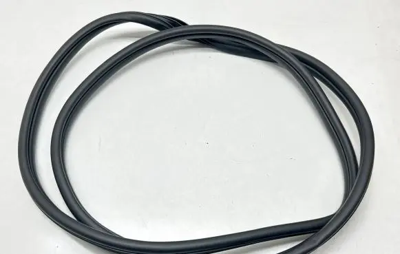 KIA Niro Front door rubber seal 82110AT000