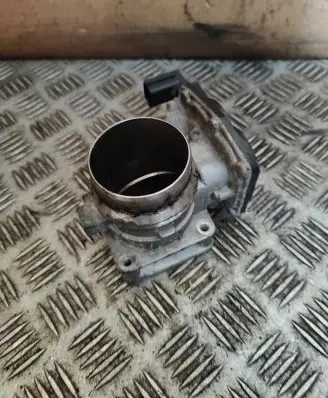 KIA Sportage Throttle valve 351002F900