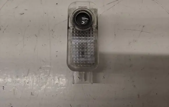 Audi A6 S6 C6 4F Other interior light 8D094741
