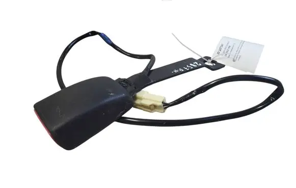 Subaru Outback Front seatbelt buckle E034501