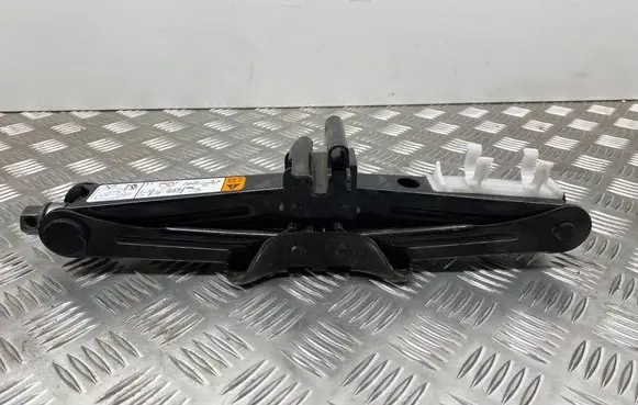 Ford Fusion II Lift Jack ES7C17080AA