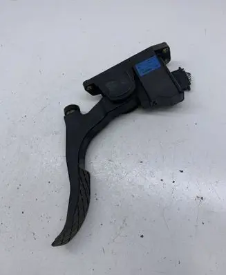 Skoda Octavia Mk1 (1U) Accelerator throttle pedal 1J1723503T 0281002344