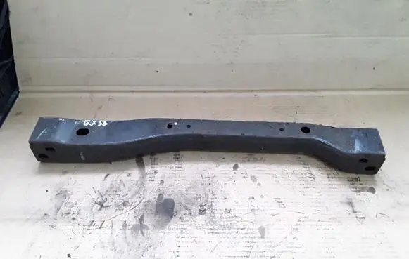 Infiniti QX56 Radiator support slam panel bracket NOCODE