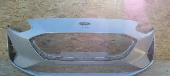 Ford Focus Front bumper JX7B17757A