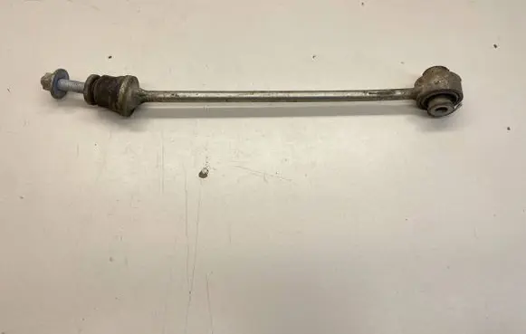 Mercedes-Benz ML W166 Front anti-roll bar/stabilizer link A1663200889