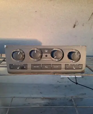 Audi A6 S6 C6 4F Climate control unit 4F1820043N