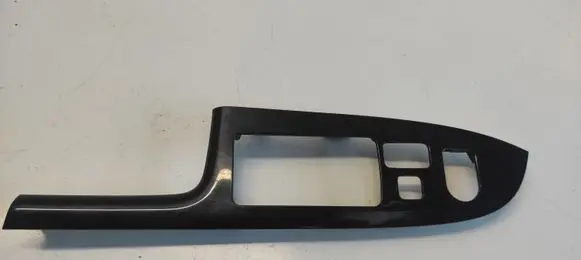Honda Accord Front door window switch trim 83591