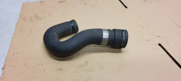 BMW 3 E46 Coolant pipe/hose 