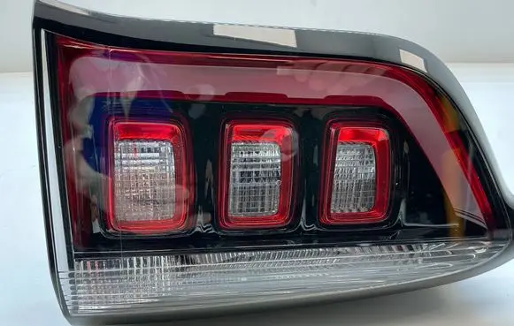 Jeep Compass Tailgate rear/tail lights P68517559AA P68517558AA 092220C