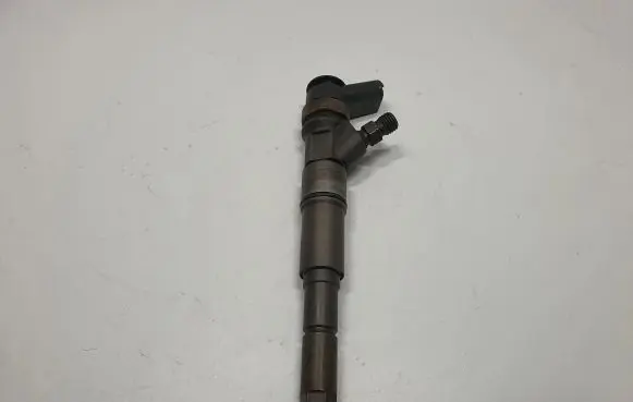BMW 1 E81 E87 Fuel injector 7794435 13537794435 0445110209