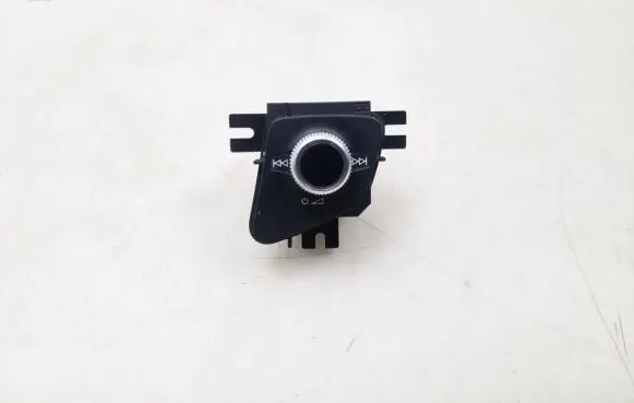 Audi Q7 4M Other switches/knobs/shifts 4M1919616B