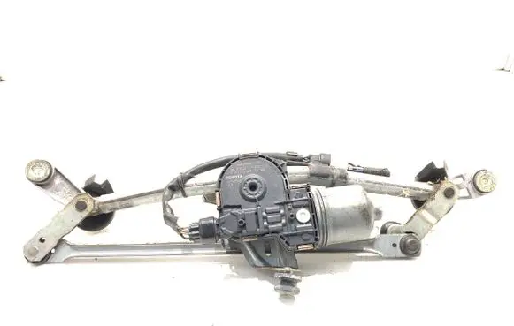 Toyota Avensis T270 Front wiper linkage and motor 85110-05070-B