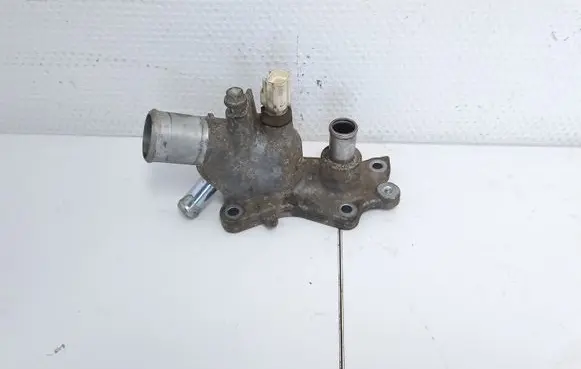 Toyota Yaris Engine coolant pipe/hose 1630433010