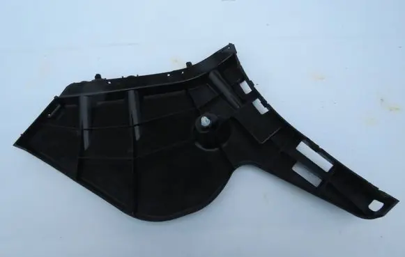 Volvo V60 Rear bumper mounting bracket 31425465