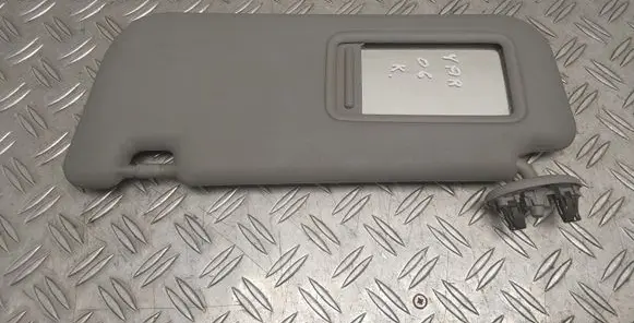 Toyota Yaris Sun visor