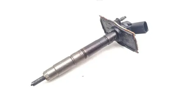 Audi A6 S6 C6 4F Fuel injector 03L130277 0445116030