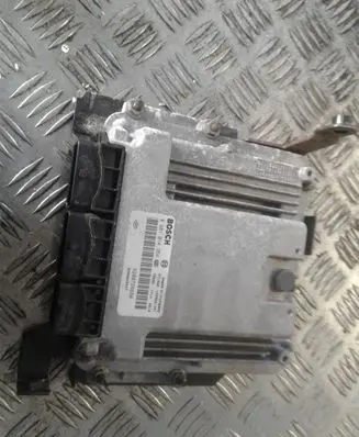 Renault Laguna III Engine control unit/module 0281014354