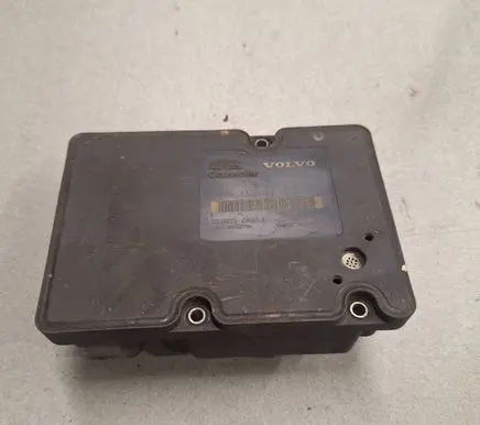 Volvo V70 ABS Pump 8671224 10092504033 5WK84002