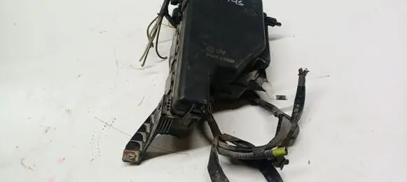 Toyota Prius (NHW20) Fuse box set 