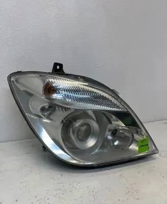 Mercedes-Benz Sprinter W906 Headlight/headlamp A9068201061 1ZS24701222