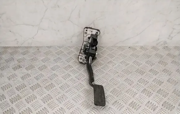 Land Rover Range Rover Sport L320 Accelerator throttle pedal SLC500021