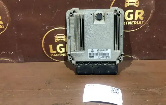 Volkswagen Touran I Engine control unit/module 03G906016BT