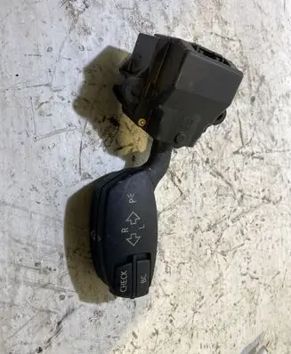 BMW 5 E60 E61 Indicator stalk 6924103 01106720 080405033