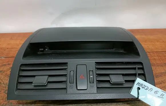 Mazda 6 Screen/display/small screen GDK4611J0