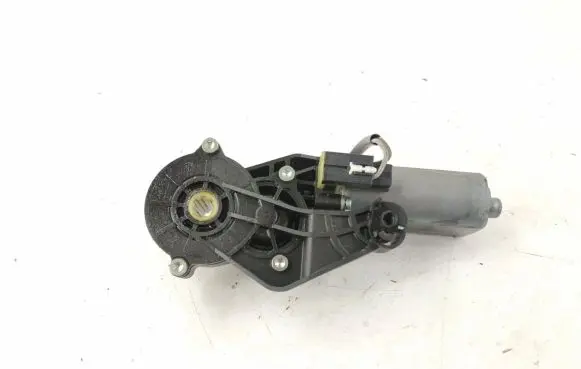 Mercedes-Benz R W251 Seat adjustment motor 0068206142 A0068206142