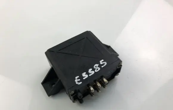 Mercedes-Benz Vito Viano W639 Other relay 0025451132