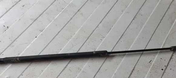 Audi A4 S4 B7 8E 8H Tailgate/trunk strut/damper NOCODE