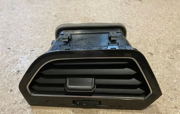 Volkswagen Tiguan Allspace Dashboard side air vent grill/cover trim 5NM819710