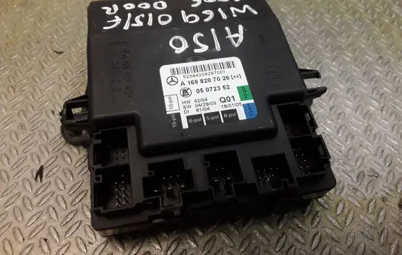 Mercedes-Benz A W169 Door control unit/module 1698207026 A1698207026
