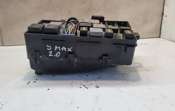 Fuse box set