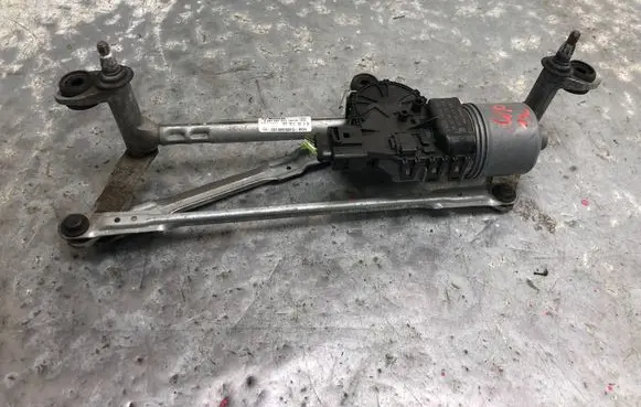Volkswagen Up Front wiper linkage and motor 1S1955023CBILI 1S1955023C 6R1955119A