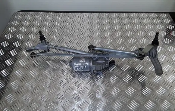 BMW 3 E92 E93 Front wiper linkage 697826404