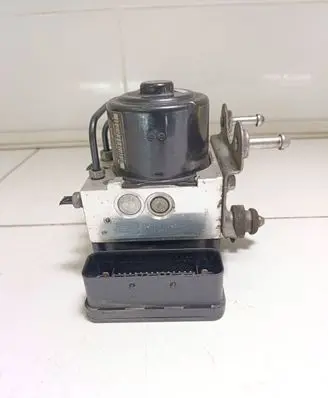 Volkswagen Transporter - Caravelle T5 ABS Pump 7E0614517G 7E0907379J